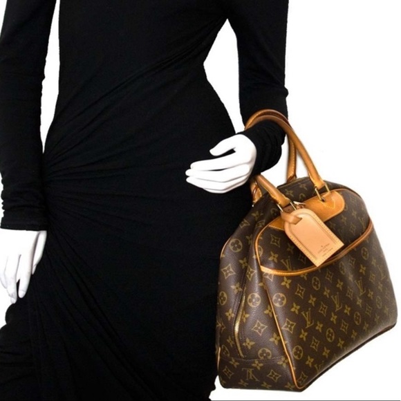 Louis Vuitton Handbags - 🌺STUNNING🌺 DEAUVILLE